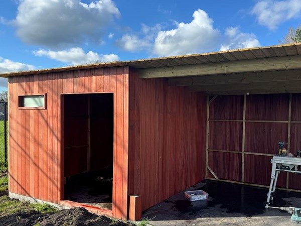 tuinhuis met overkapping in padoek in opbouw in Eeklo, Zelzate, Ertvelde, Assenede, Bassevelde, Boekhoute, Evergem, Terneuzen, Sas van Gent, Sleidinge, Oosteeklo